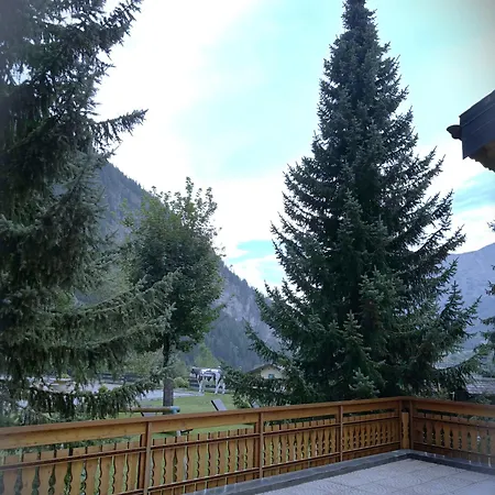 Residenz Darianne 로이커바드