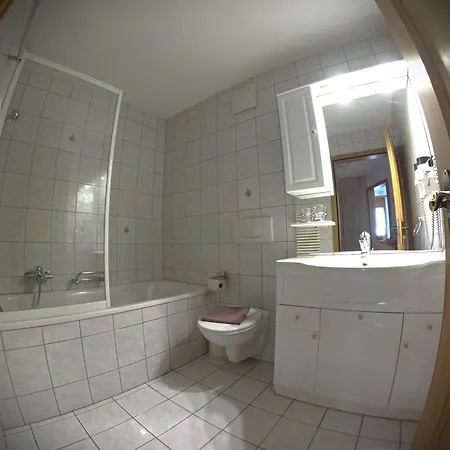 Residenz Darianne 로이커바드