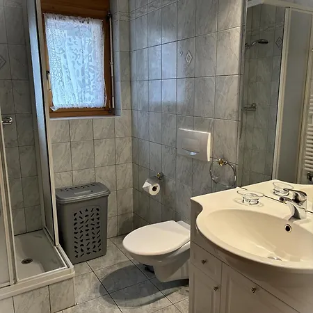Residenz Darianne شقة